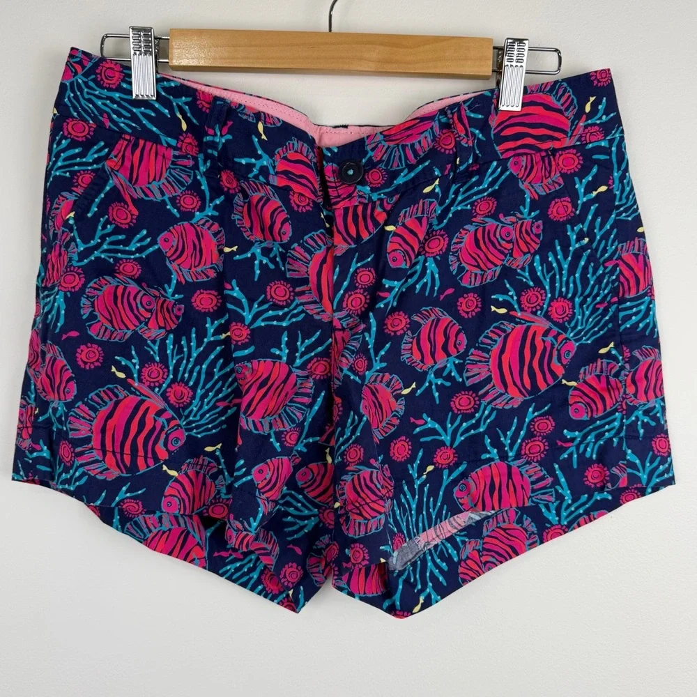 Lilly Pulitzer Callahan Shorts Navy Fish Print Size 8 - Picture 1 of 7